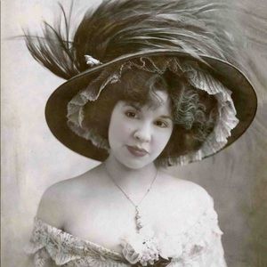 Meet your Posher, Sandra